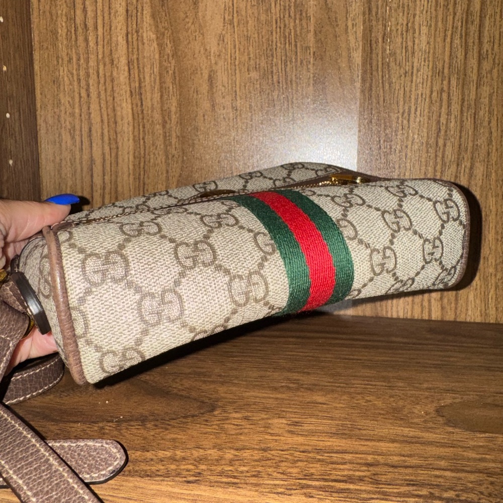 Gucci Beige and Brown Crossbody with Signature Stripe - Picture 3 of 8